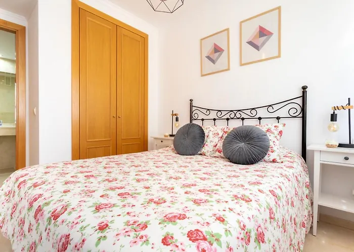 Araucaria Garden&Parking