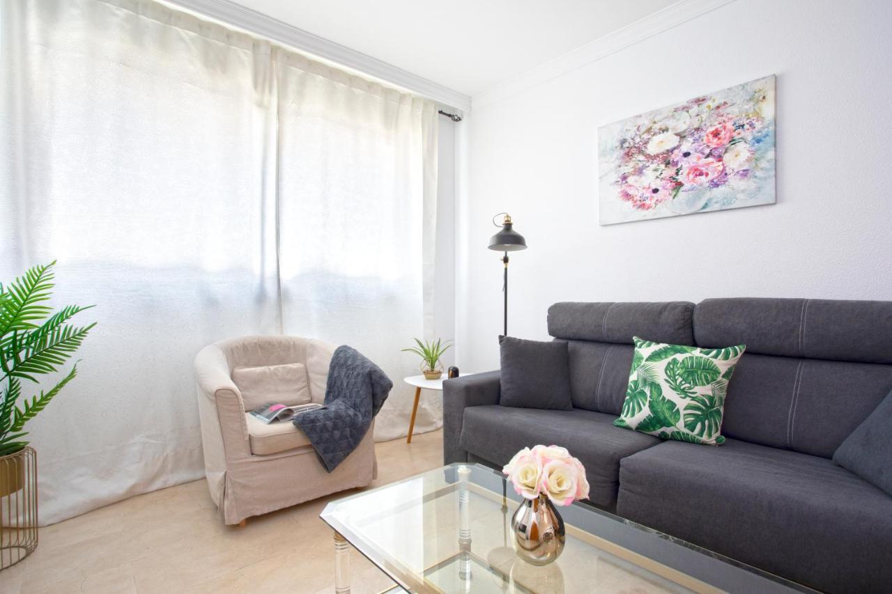 Araucaria Garden&parking Apartment Málaga