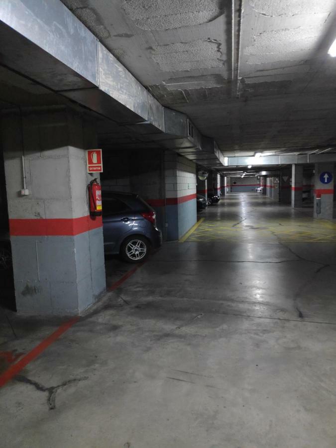 Apartament Araucaria Garden & Parking